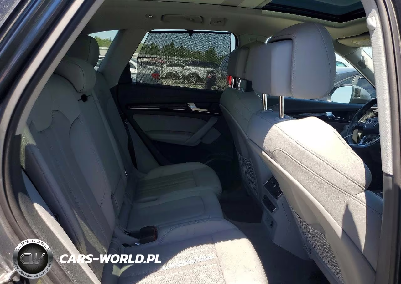 2019 Audi Q5 Prestige VIN:WA1CNAFY6K2084893 - 10