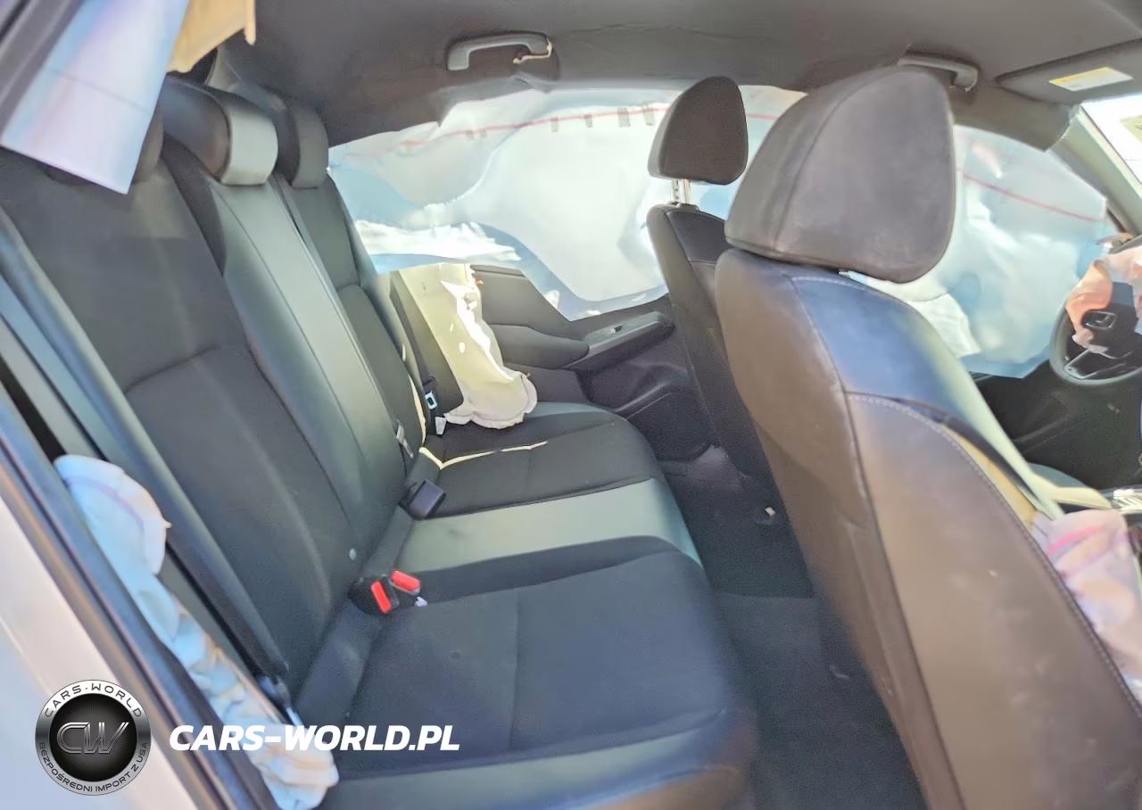 2024 Honda Civic Sport VIN:19XFL2H86RE009782 - 10
