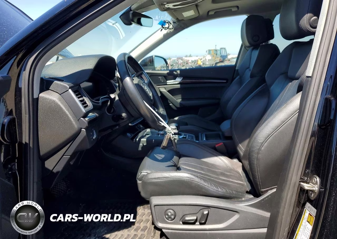 2018 Audi Q5 Premium Plus VIN:WA1BNAFY7J2094763 - 7
