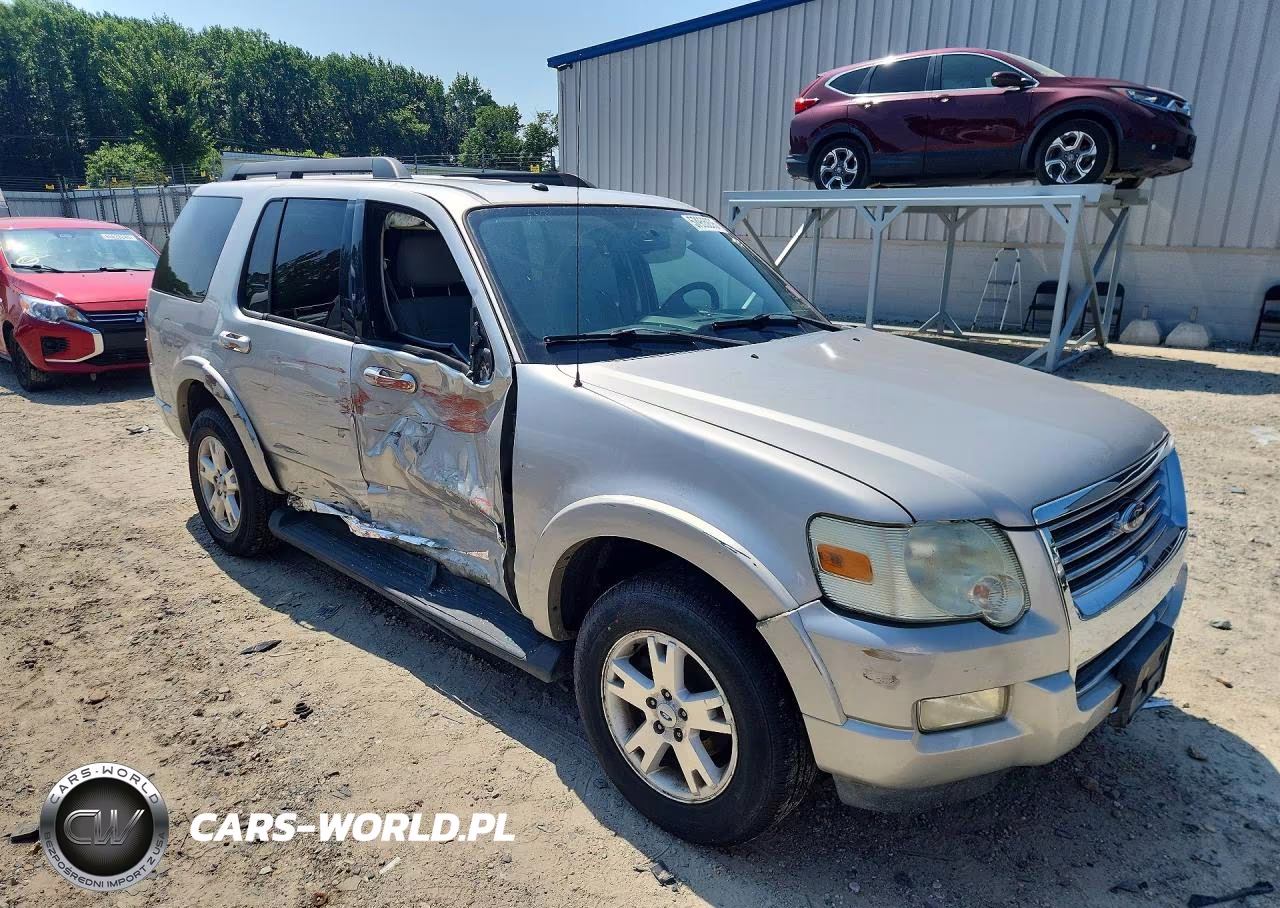 2008 Ford Explorer Xlt VIN:1FMEU73E78UA46323 - 4