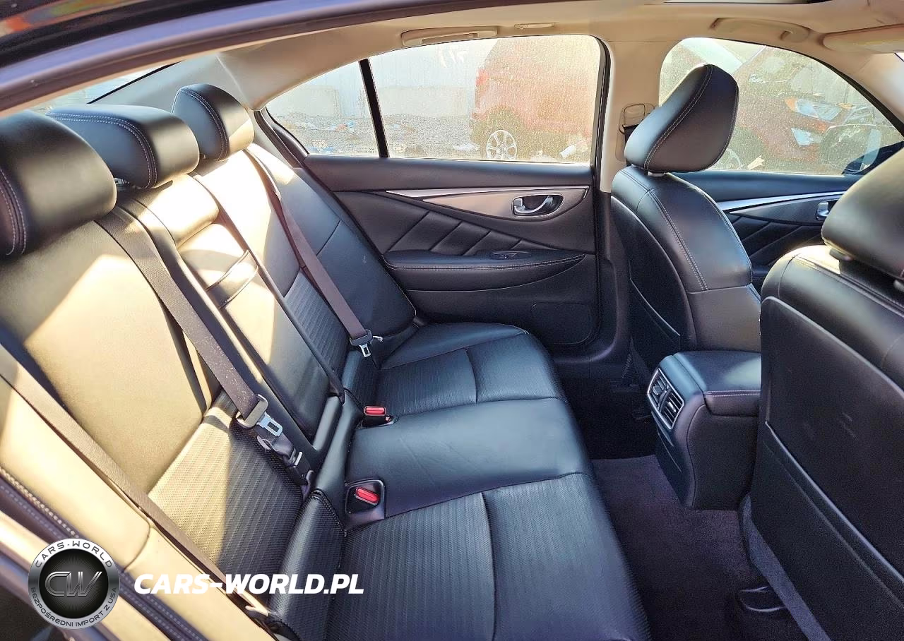2018 Infiniti Q50 Luxe VIN:JN1EV7AR5JM439978 - 10
