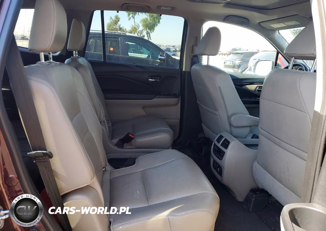 2017 Honda Pilot Elite VIN:5FNYF6H09HB065483 - 11