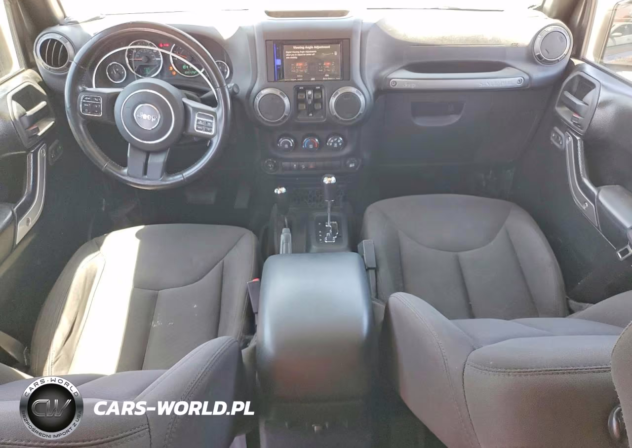 2017 Jeep Wrangler Unlimited Sport 4X4 VIN:1C4BJWDGXHL742948 - 8