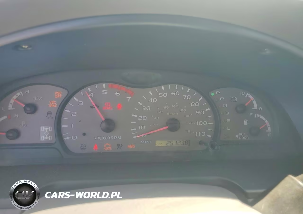 2003 Toyota Sequoia Sr5 VIN:5TDBT44A63S150030 - 9