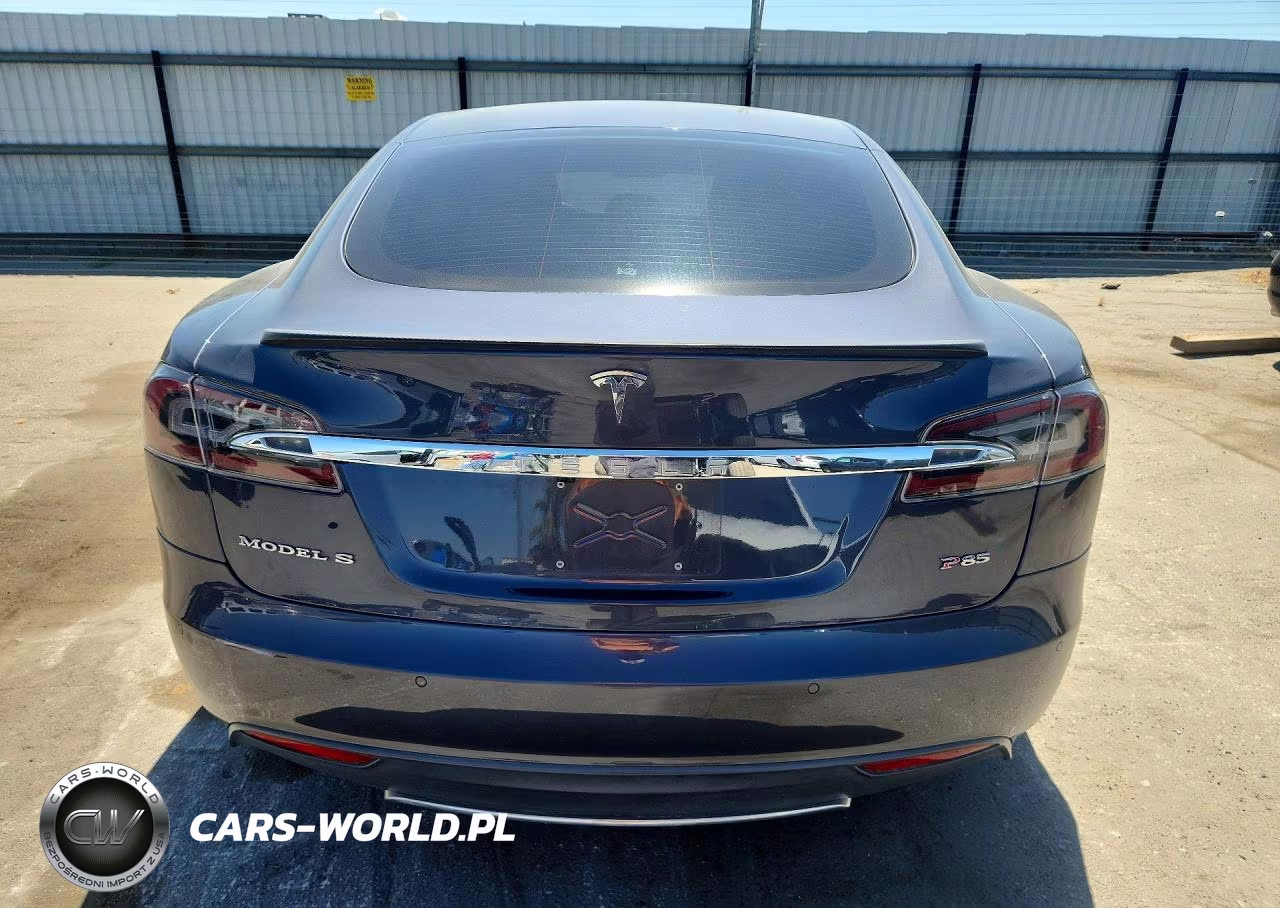 2014 Tesla Model S VIN:5YJSA1H12EFP60545 - 6
