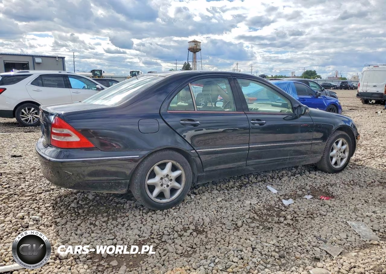 2002 Mercedes-Benz C 240 VIN:WDBRF61J12F146373 - 3