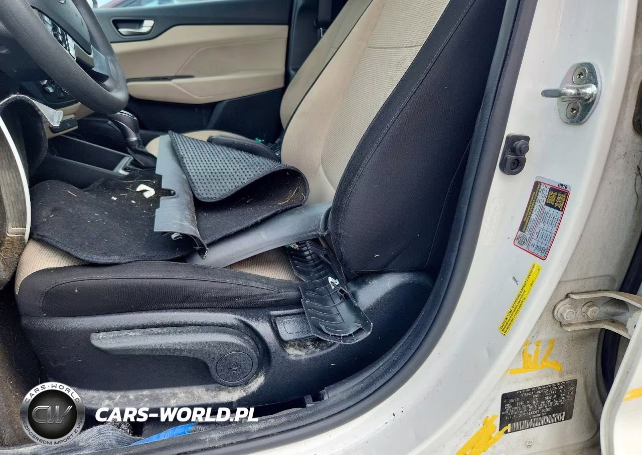 2019 Hyundai Accent Sel VIN:3KPC24A33KE060582 - 12