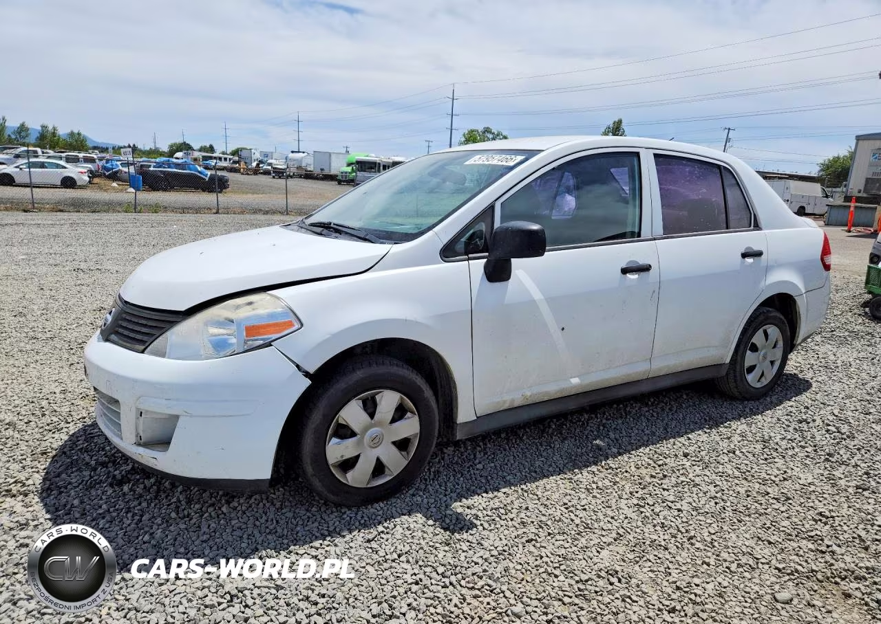 2011 Nissan Versa S