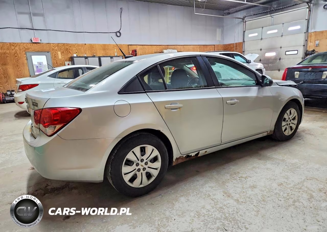 2013 Chevrolet Cruze Ls VIN:1G1PA5SH4D7109238 - 3