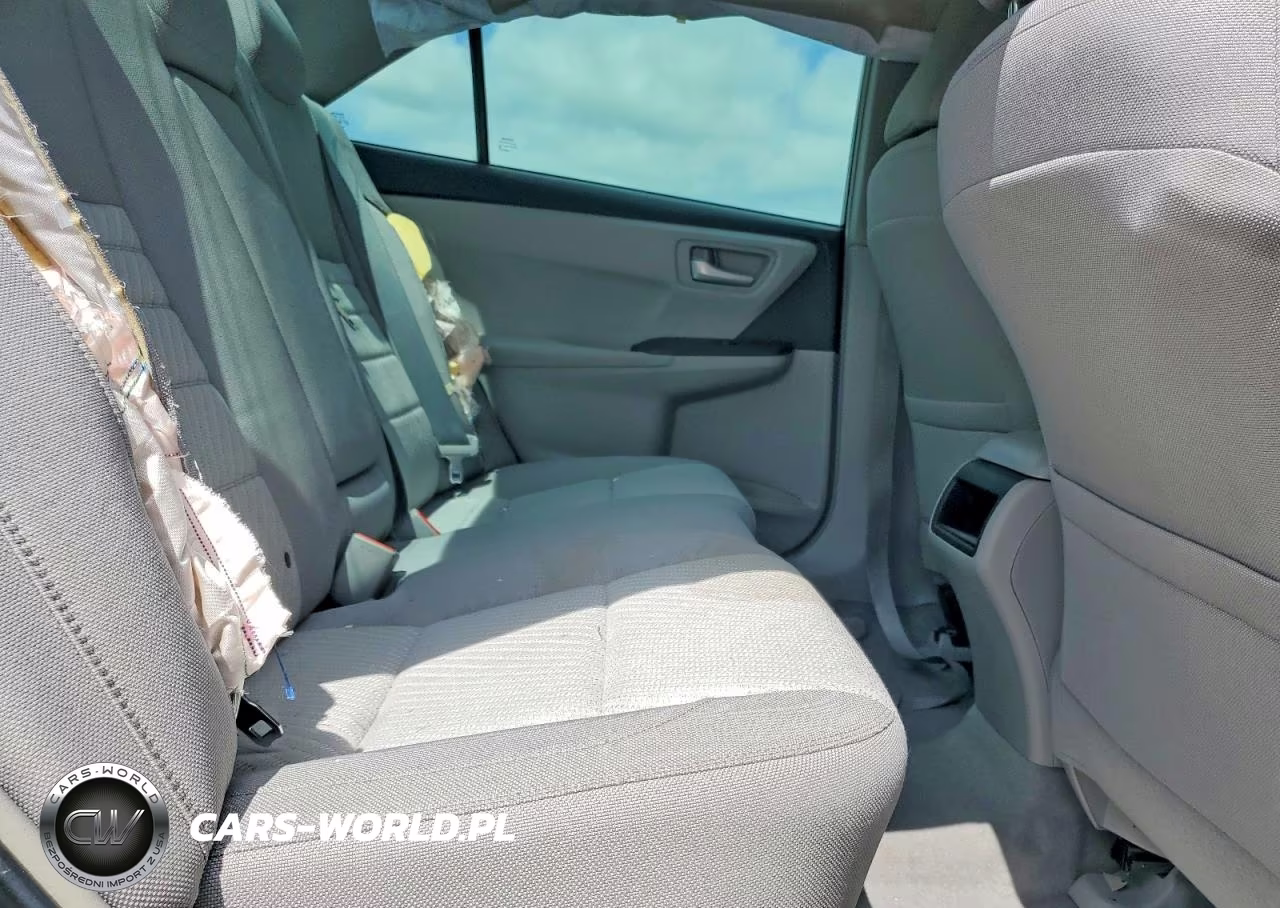 2015 Toyota Camry Le VIN:4T4BF1FK2FR477411 - 10