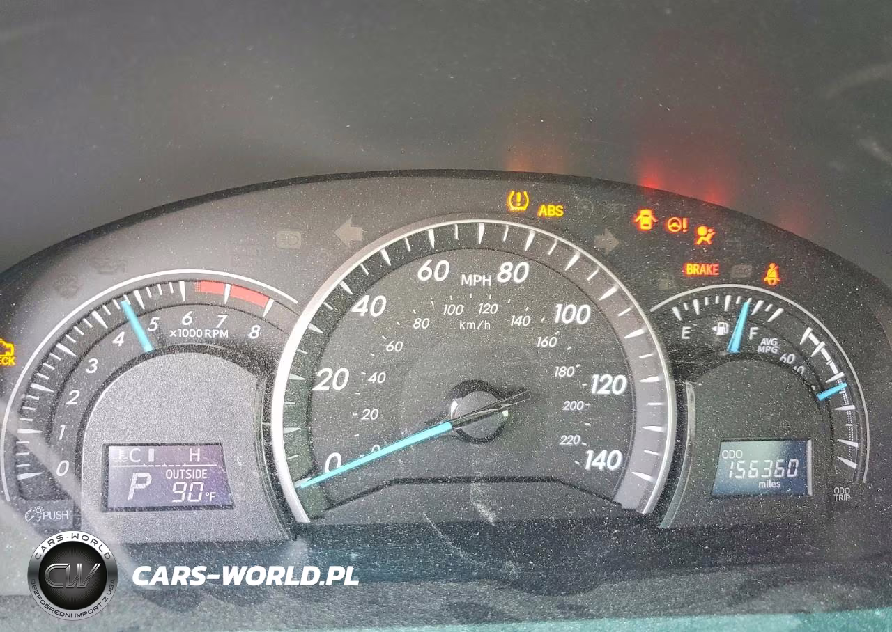2015 Toyota Camry Le VIN:4T4BF1FK2FR477411 - 9