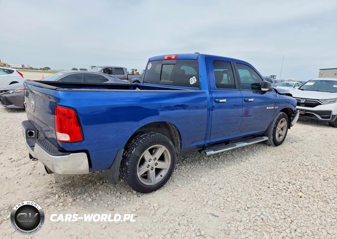 2010 Dodge Ram 1500 VIN:1D7RB1GT7AS249415 - 3