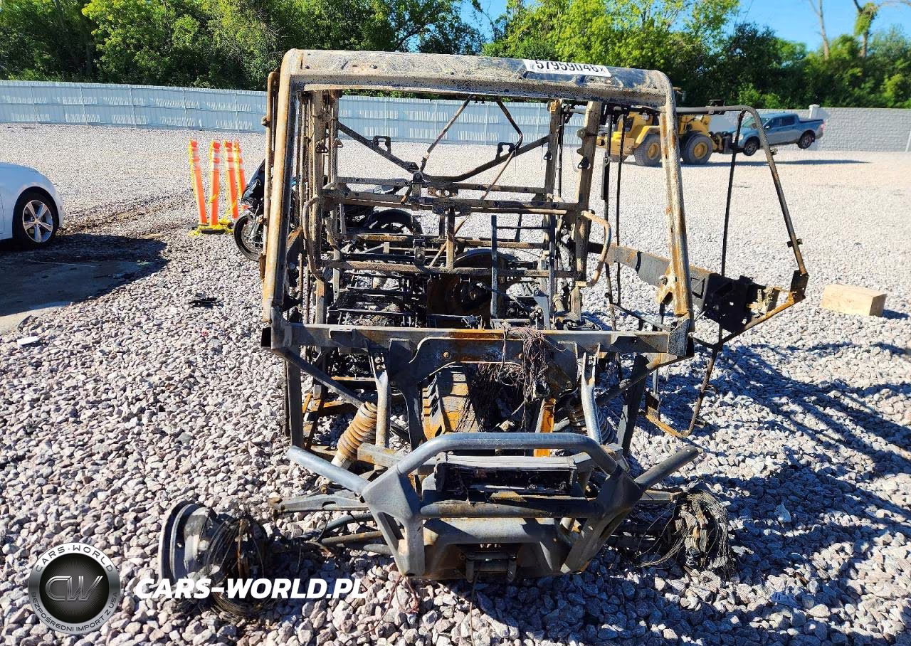 2022 Can-Am Defender Utility Vehicle VIN:3JBUUAX44NK000476 - 2