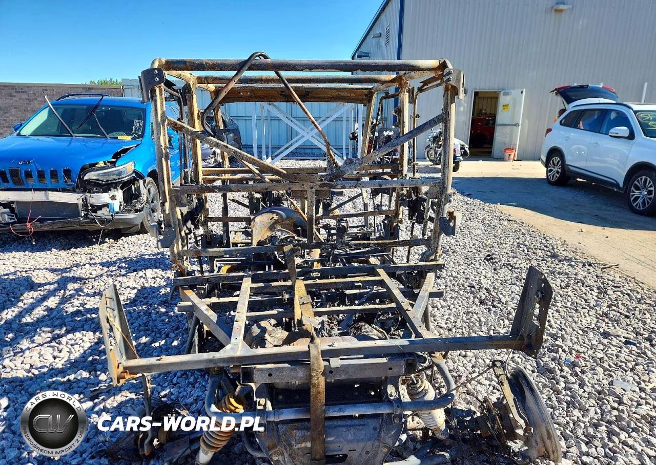 2022 Can-Am Defender Utility Vehicle VIN:3JBUUAX44NK000476 - 6