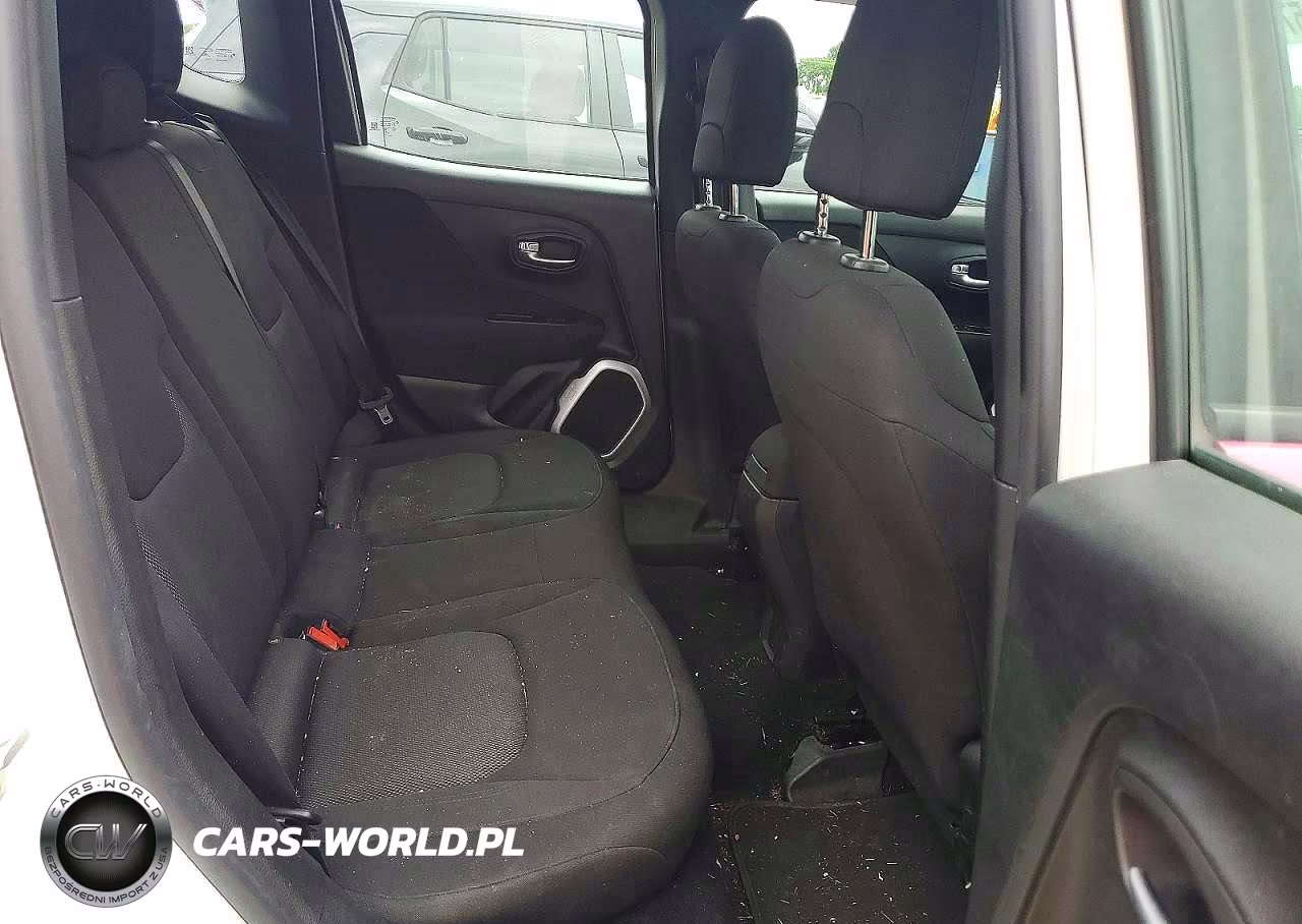 2018 Jeep Renegade Sport VIN:ZACCJBAH7JPH22216 - 11