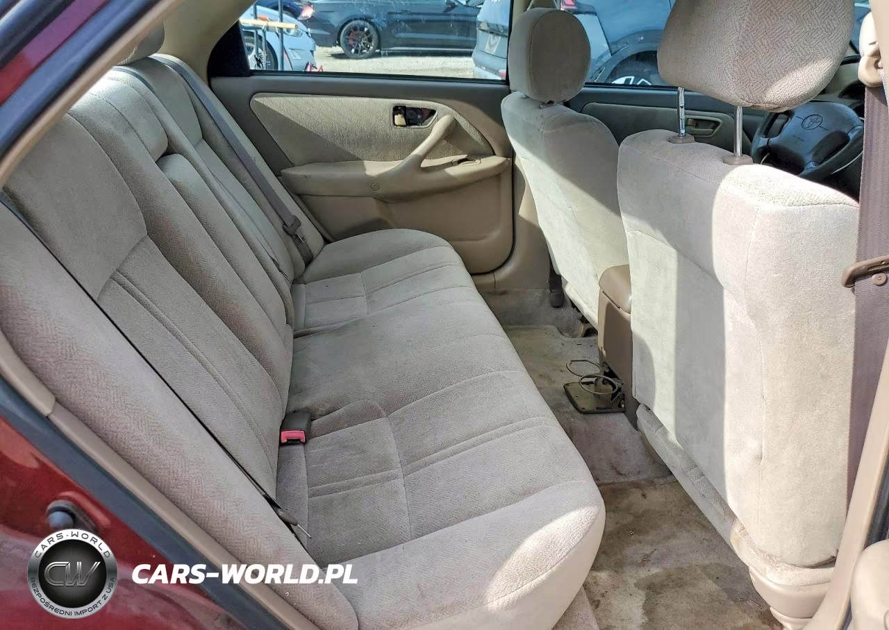 2000 Toyota Camry Ce VIN:4T1BG22K3YU758090 - 10