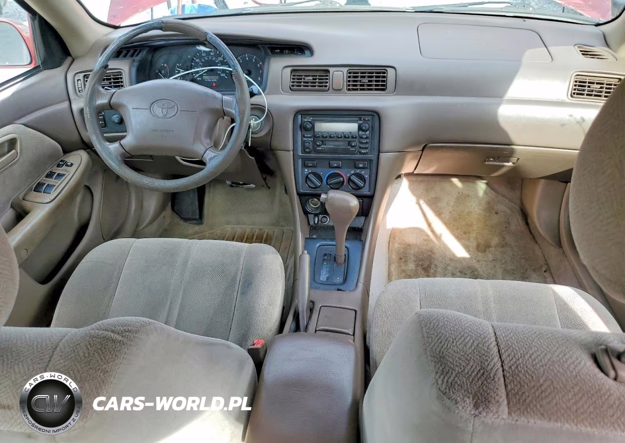 2000 Toyota Camry Ce VIN:4T1BG22K3YU758090 - 8