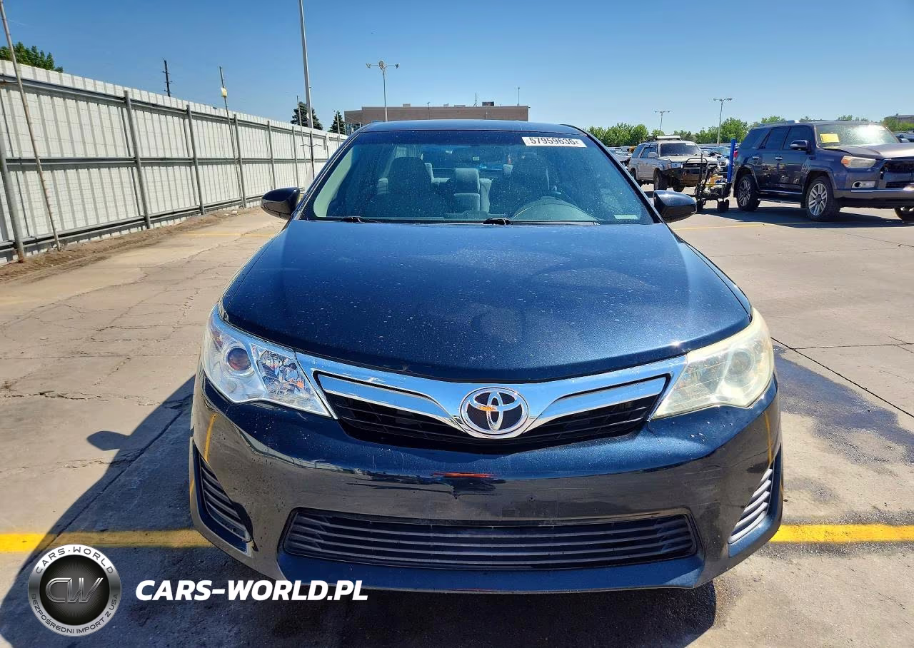2014 Toyota Camry Le VIN:4T1BF1FKXEU312571 - 5