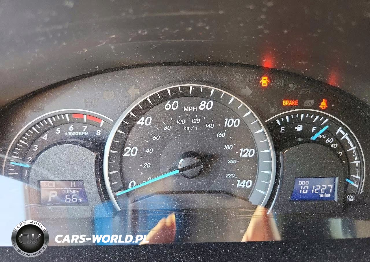 2014 Toyota Camry Le VIN:4T1BF1FKXEU312571 - 9