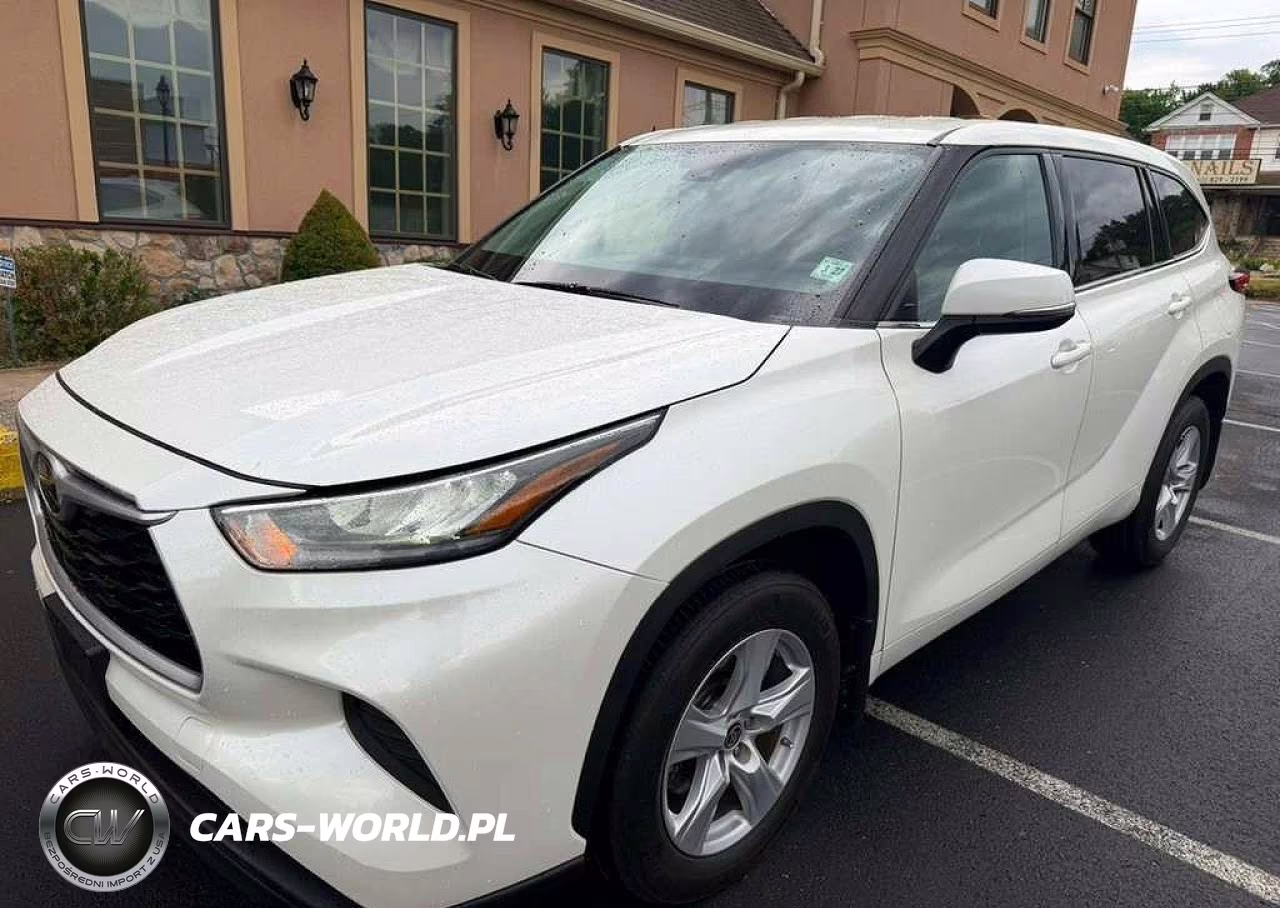 2020 Toyota Highlander L – zdjęcie 1 z 13