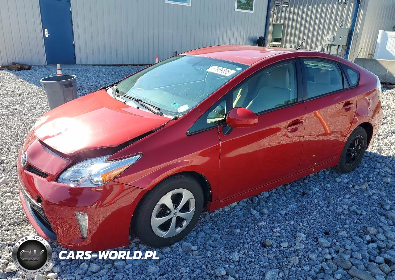 2013 Toyota Prius Two – zdjęcie 1 z 12