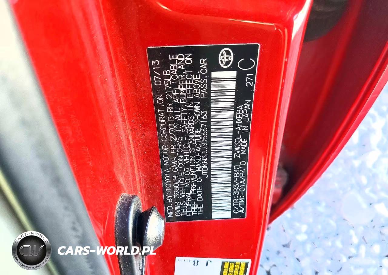 2013 Toyota Prius Two VIN:JTDKN3DU5D5667163 - 12