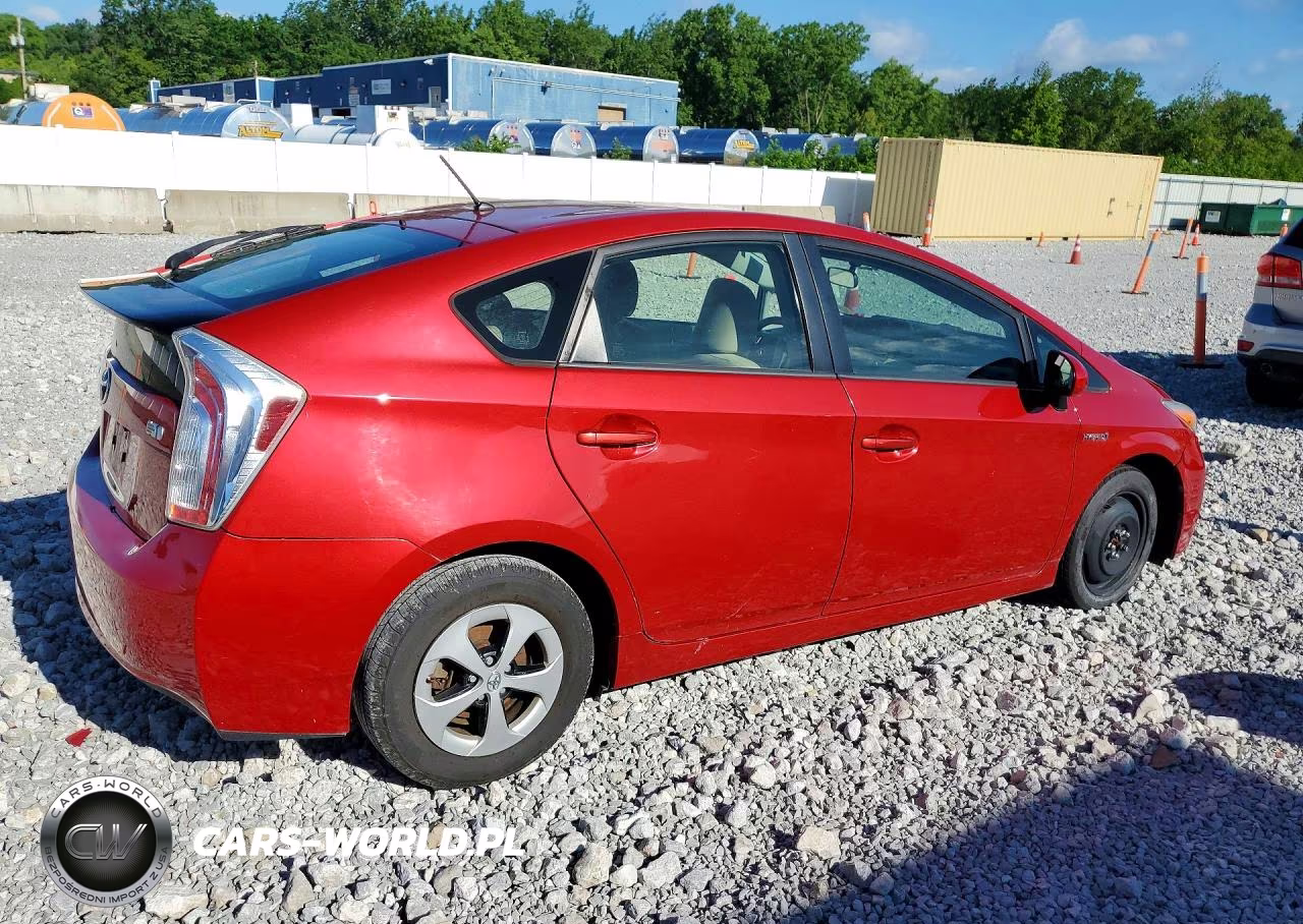 2013 Toyota Prius Two VIN:JTDKN3DU5D5667163 - 3
