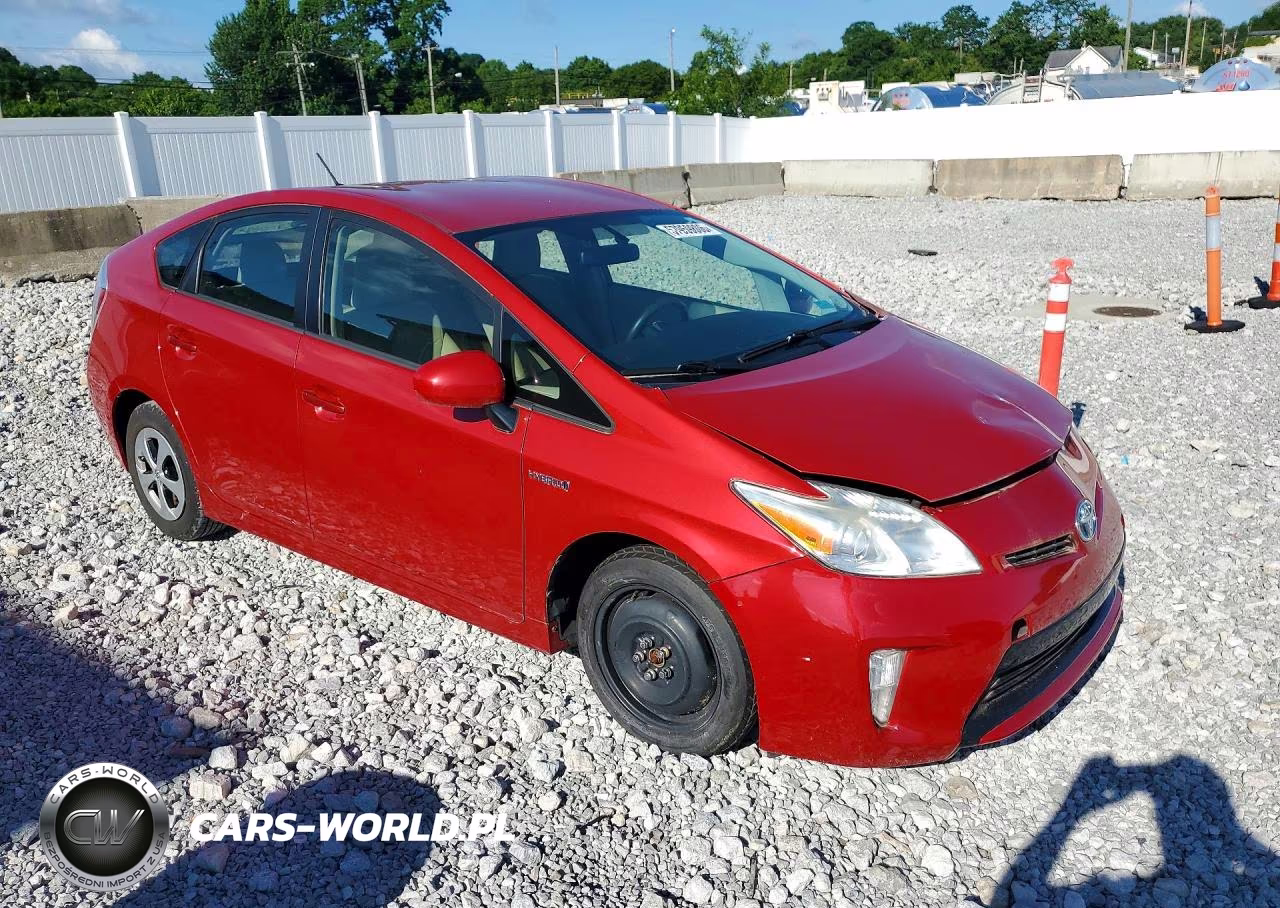 2013 Toyota Prius Two VIN:JTDKN3DU5D5667163 - 4