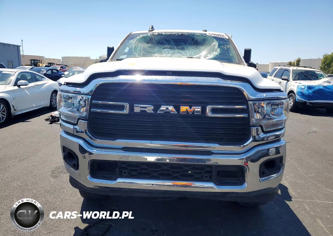 2020 Ram 2500 Tradesman VIN:3C6UR5CL9LG173789 - 5