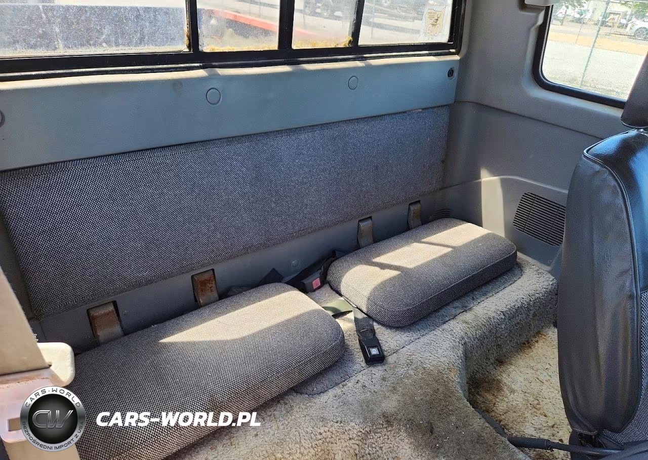1986 Mazda B2000 Long Bed VIN:JM2UF3112G0634246 - 10
