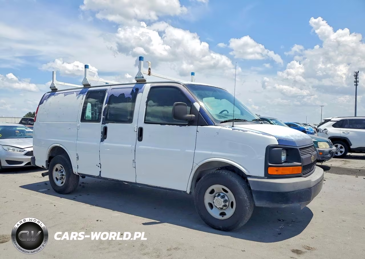 2012 Chevrolet Express G2500 VIN:1GCWGFBA5C1201499 - 4