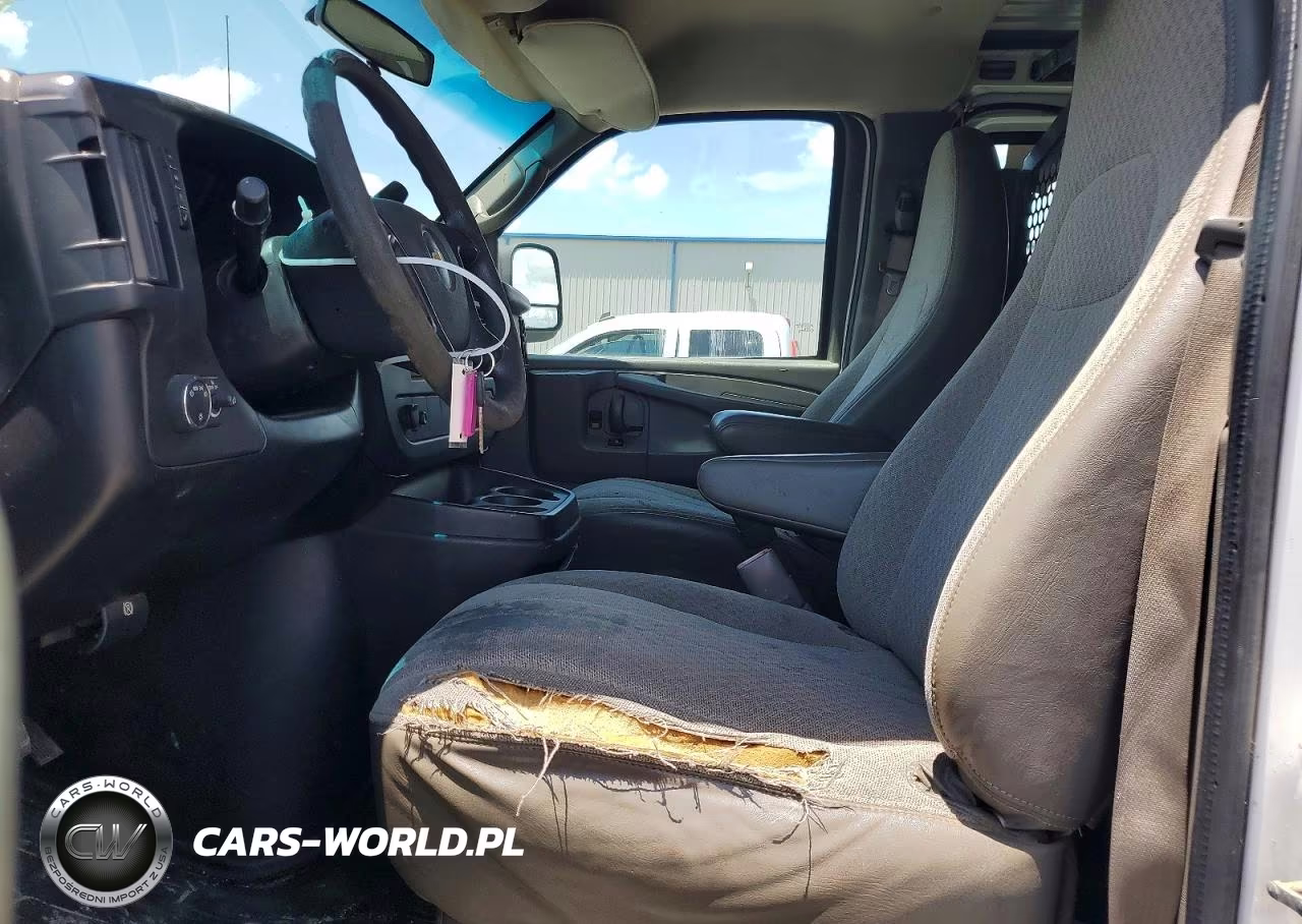 2012 Chevrolet Express G2500 VIN:1GCWGFBA5C1201499 - 7
