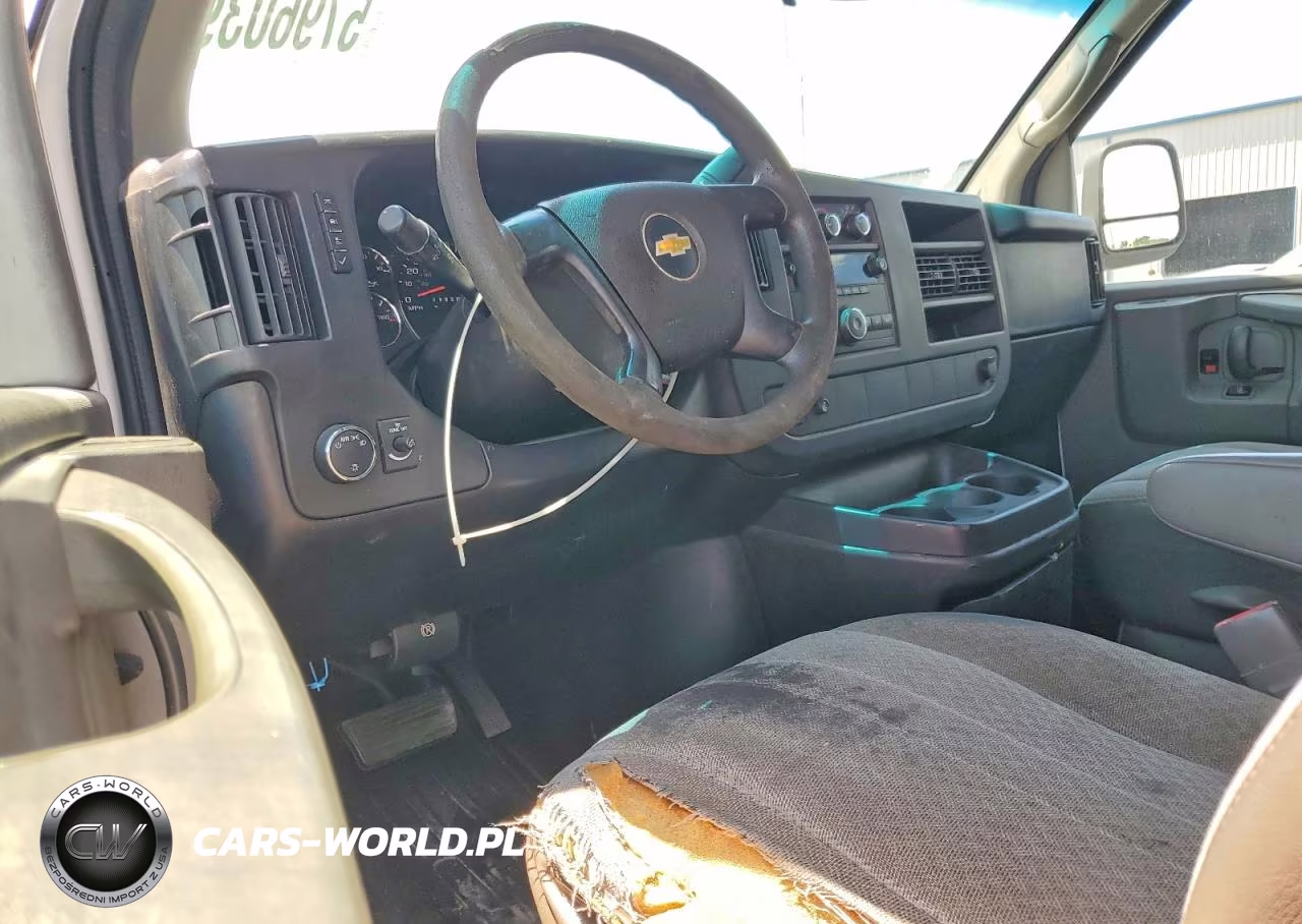 2012 Chevrolet Express G2500 VIN:1GCWGFBA5C1201499 - 8