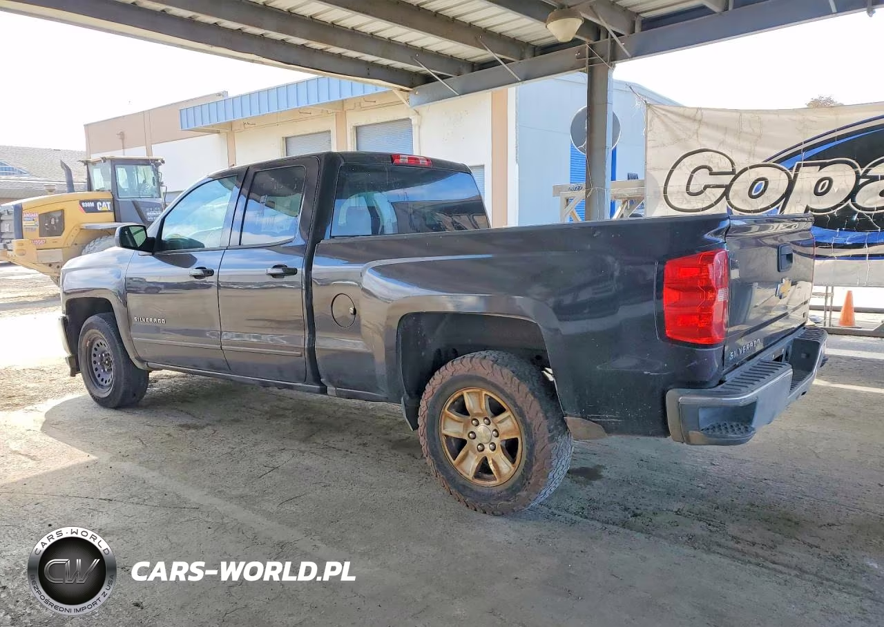 2018 Chevrolet Silverado C1500 Lt VIN:1GCRCREH9JZ327477 - 2