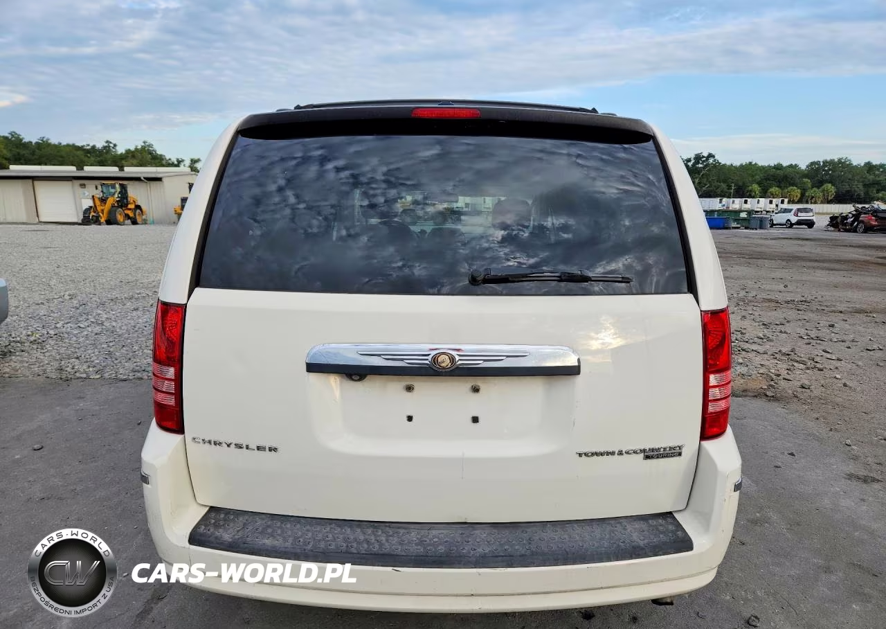 2010 Chrysler Town & Country Touring VIN:2A4RR5D12AR273794 - 6