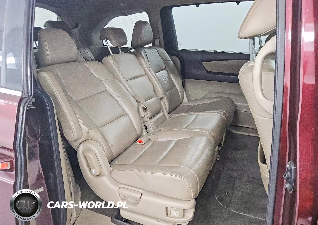 2012 Honda Odyssey Touring VIN:5FNRL5H92CB030511 - 11