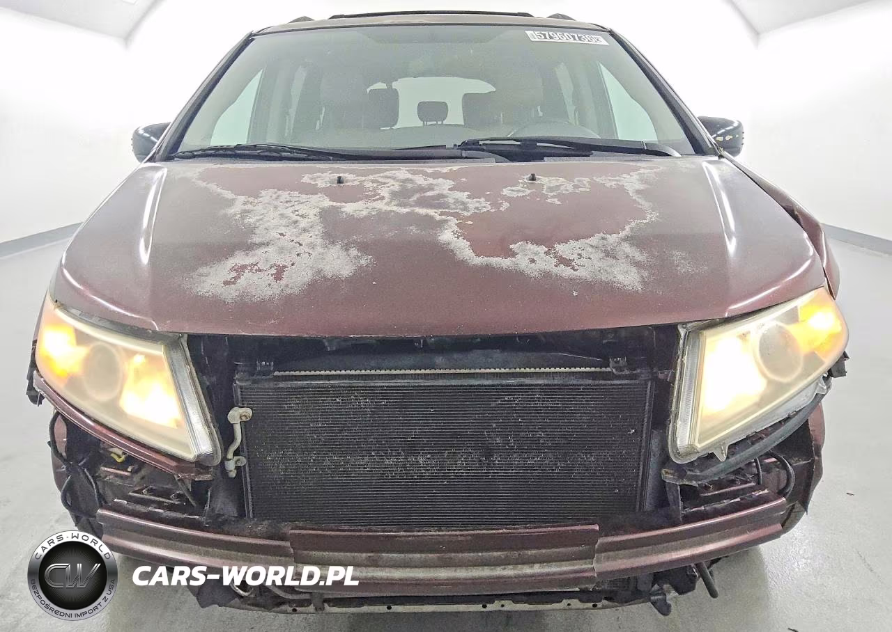 2012 Honda Odyssey Touring VIN:5FNRL5H92CB030511 - 5