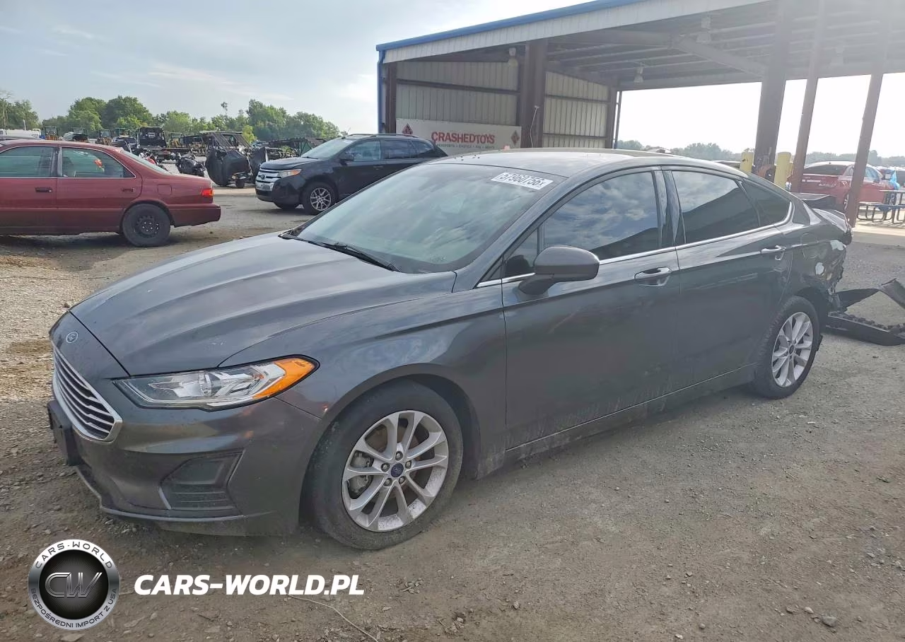 2020 Ford Fusion Se – zdjęcie 1 z 13