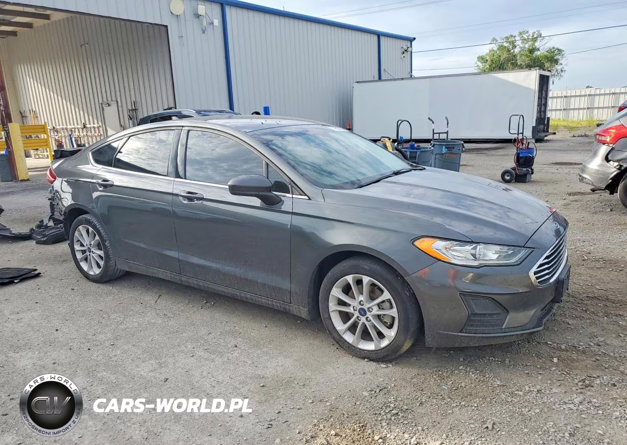 2020 Ford Fusion Se VIN:3FA6P0LU4LR263946 - 4