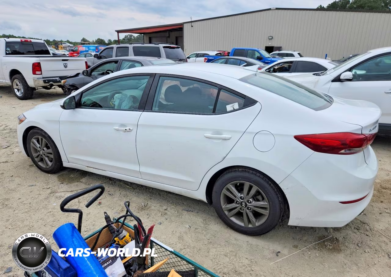 2018 Hyundai Elantra Value Edition VIN:5NPD84LF3JH248135 - 2