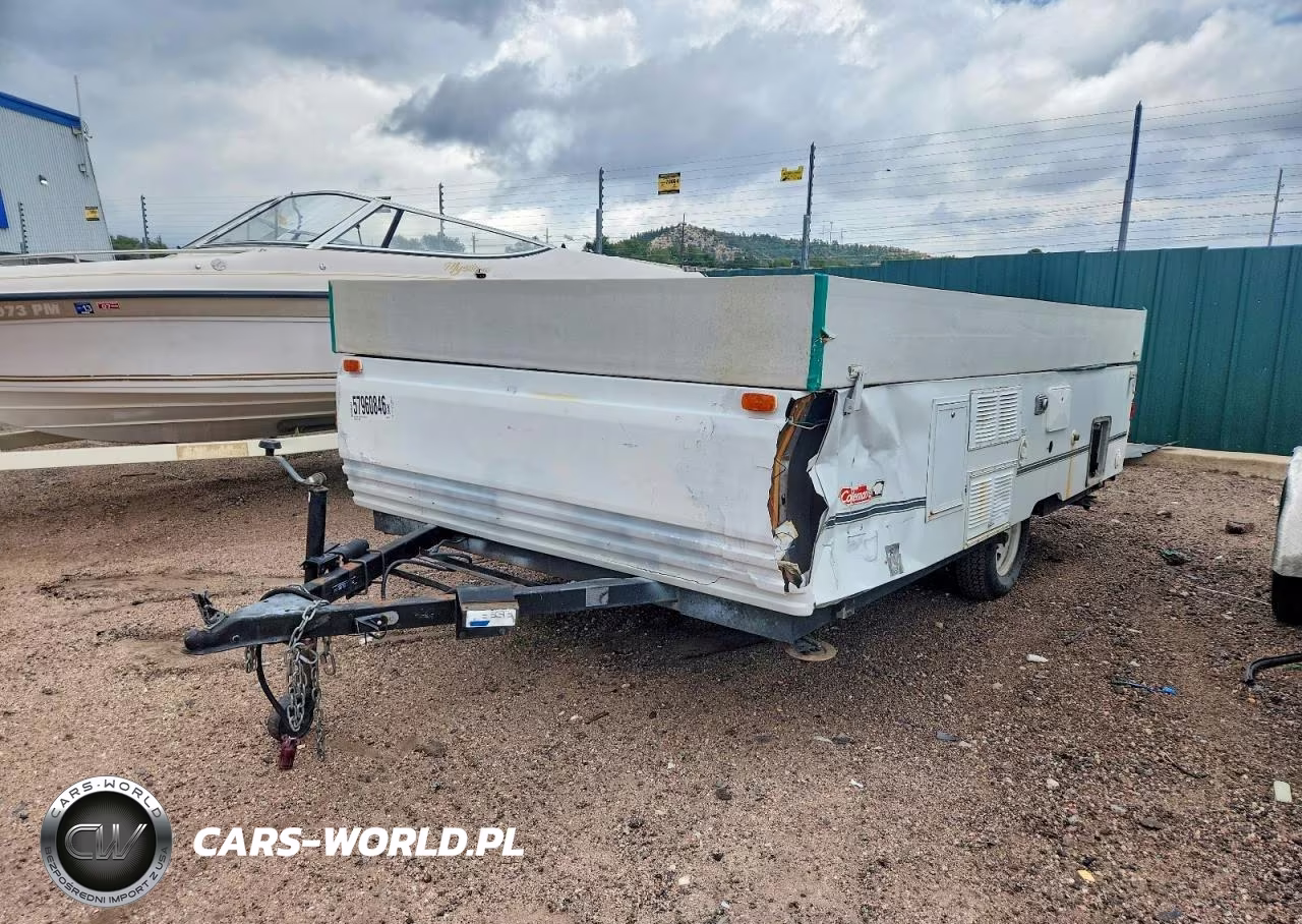 1999 Fleetwood Other VIN:4CP694G19X7261779 - 2