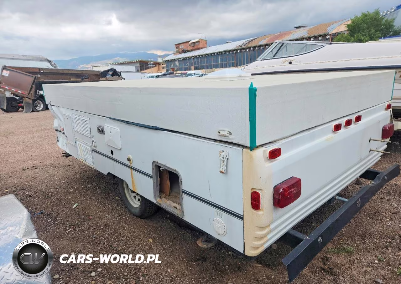 1999 Fleetwood Other VIN:4CP694G19X7261779 - 3