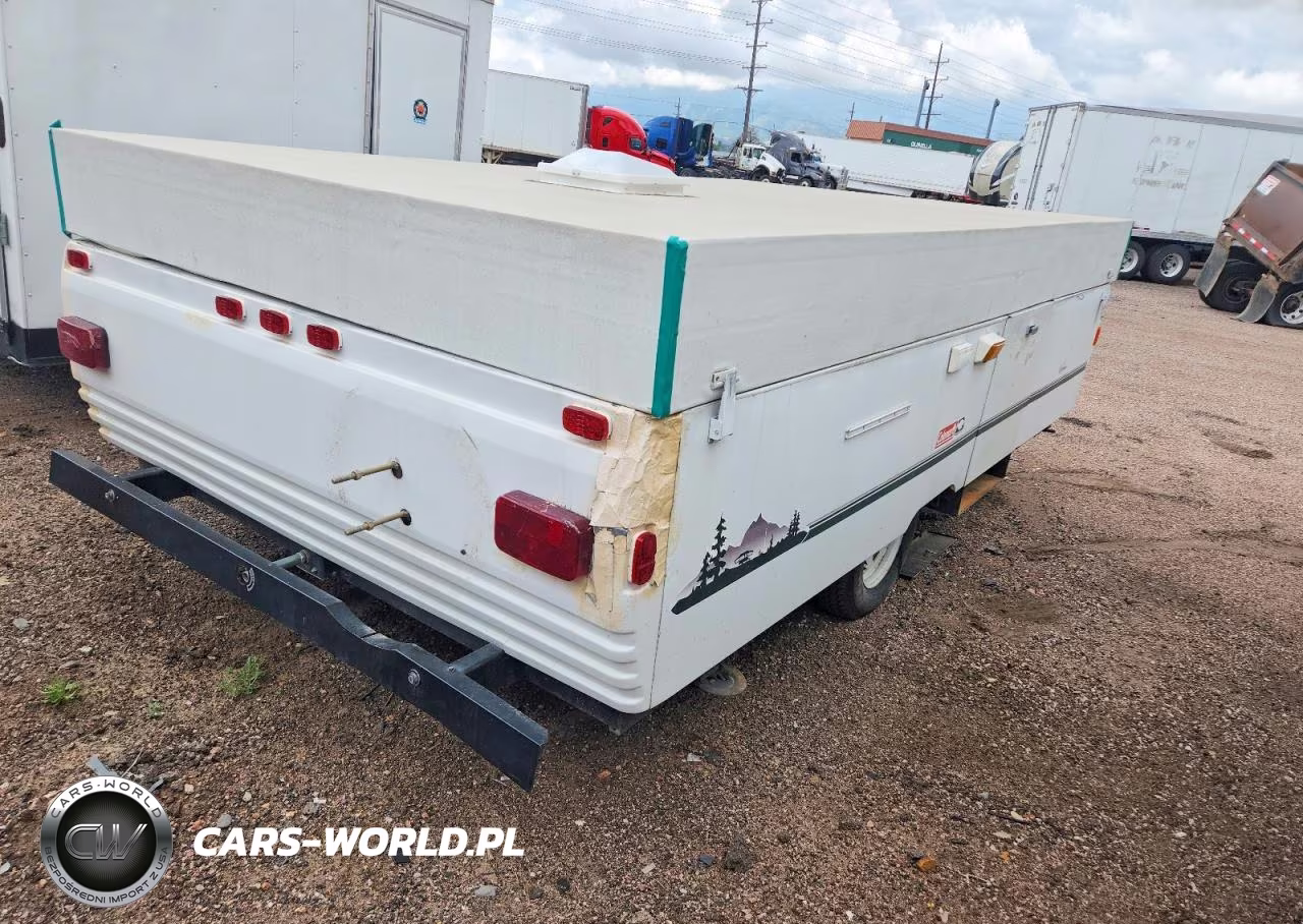 1999 Fleetwood Other VIN:4CP694G19X7261779 - 4