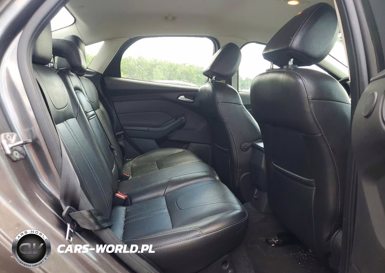 2013 Ford Focus Se VIN:1FADP3F20DL103825 - 10
