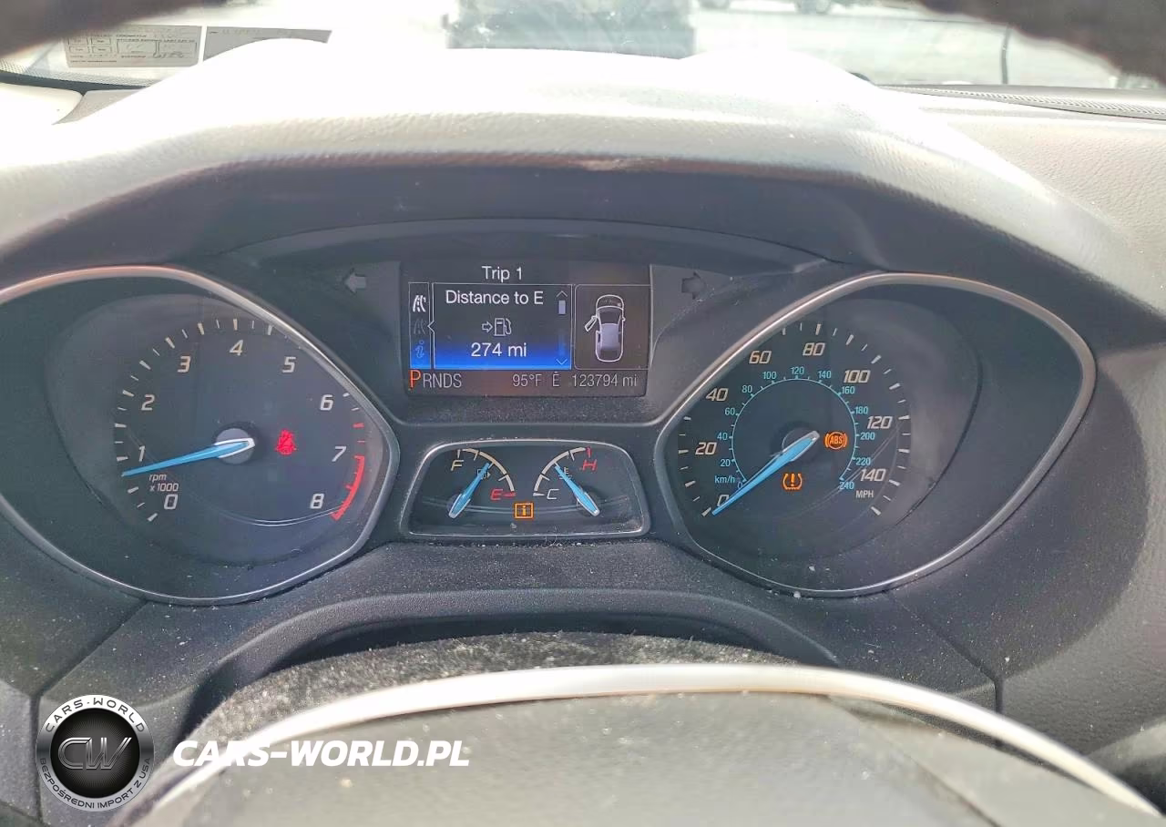 2013 Ford Focus Se VIN:1FADP3F20DL103825 - 9