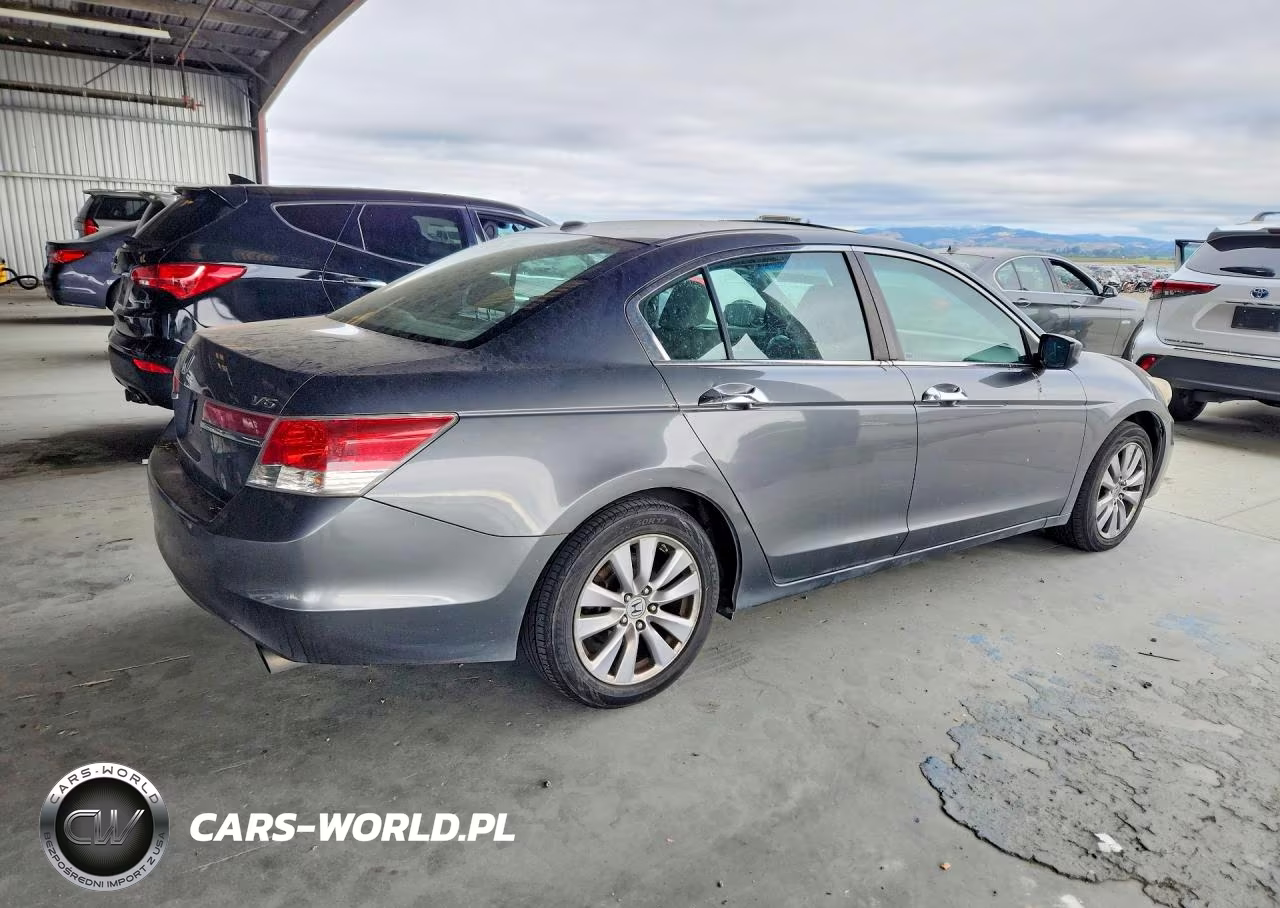 2011 Honda Accord Exl VIN:1HGCP3F85BA016006 - 3