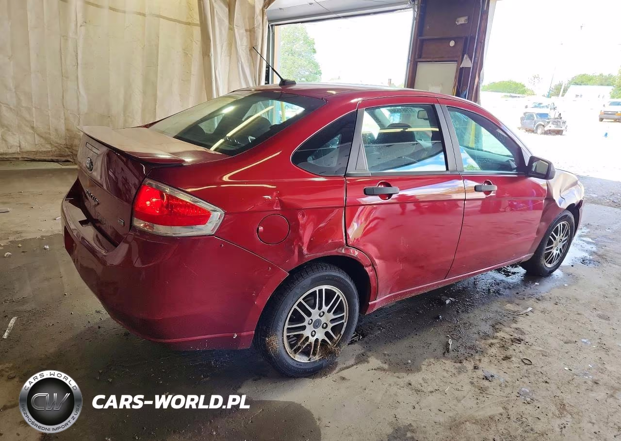 2011 Ford Focus Se VIN:1FAHP3FN8BW192180 - 3