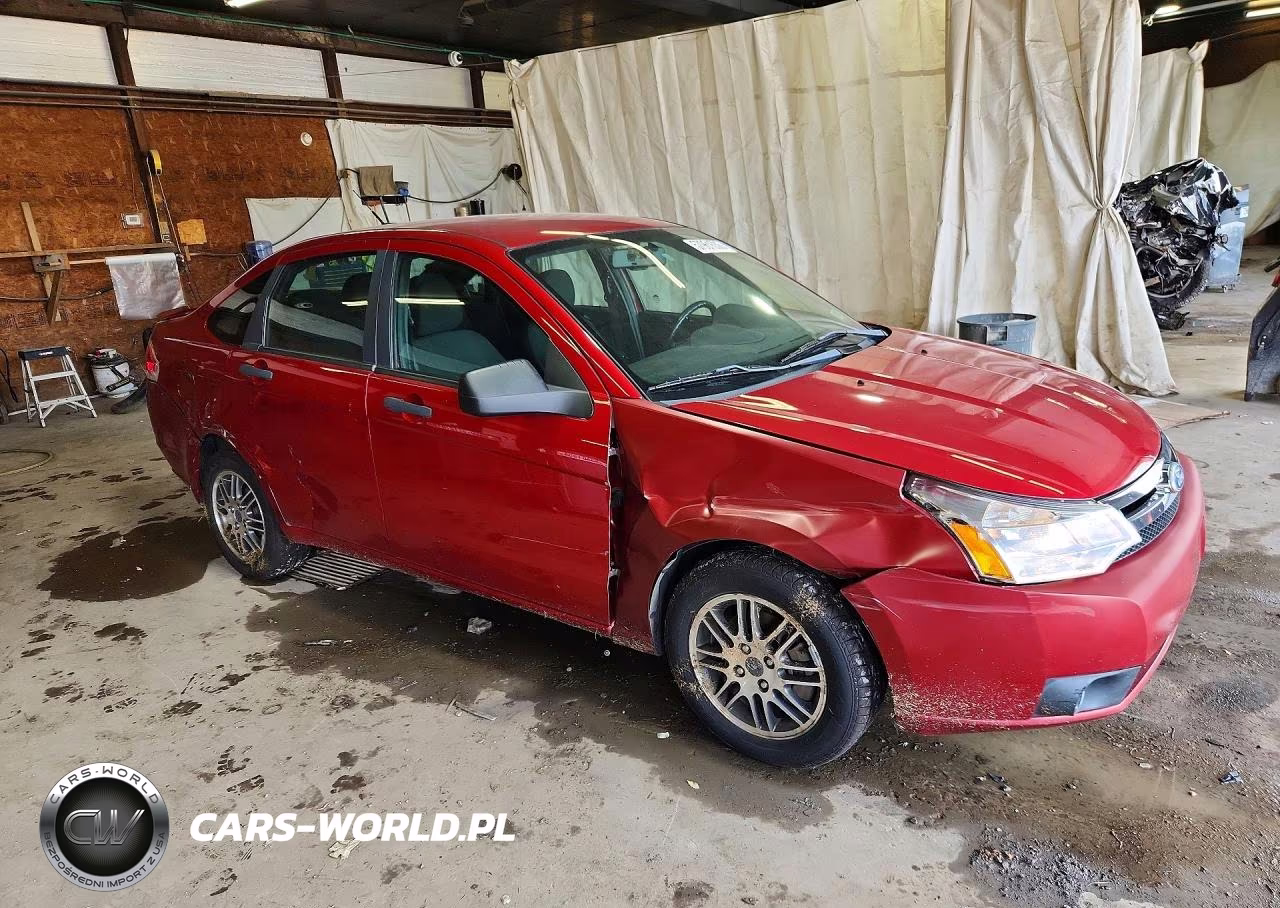 2011 Ford Focus Se VIN:1FAHP3FN8BW192180 - 4
