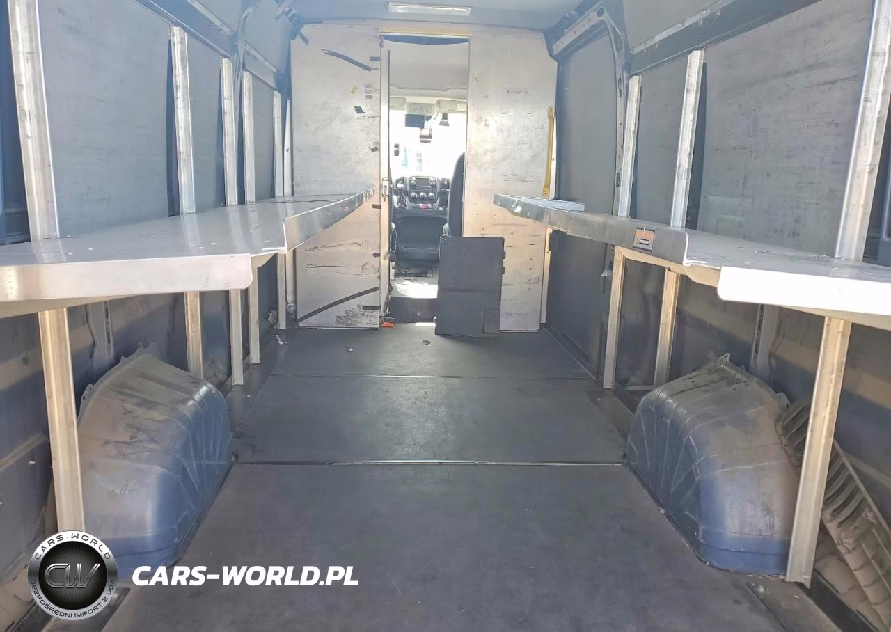2020 Ram Promaster 3500 Delivery Van VIN:3C6URVJG0LE143775 - 10