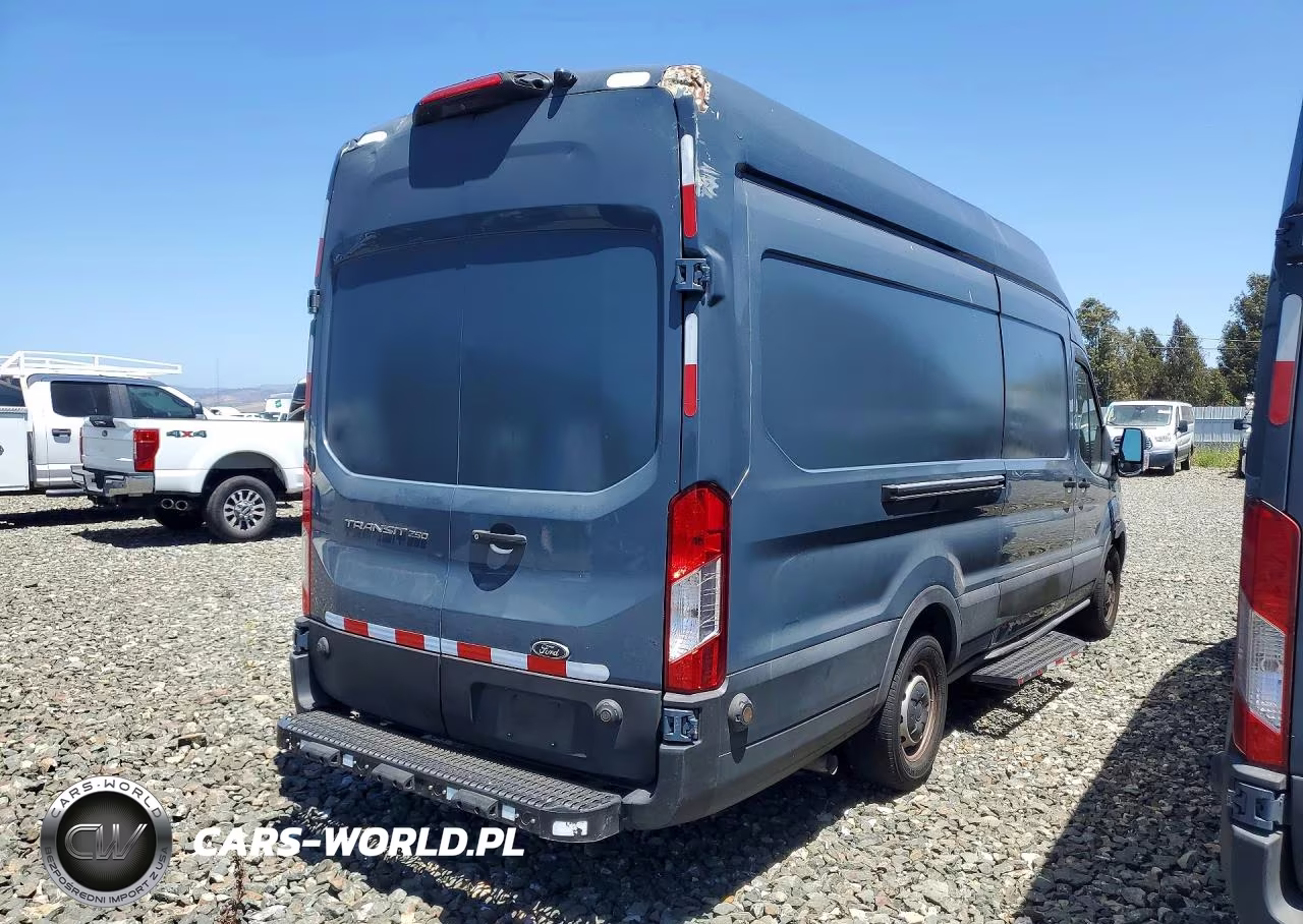 2020 Ford Transit 250 Delivery Van VIN:1FTBR3X84LKB28178 - 3